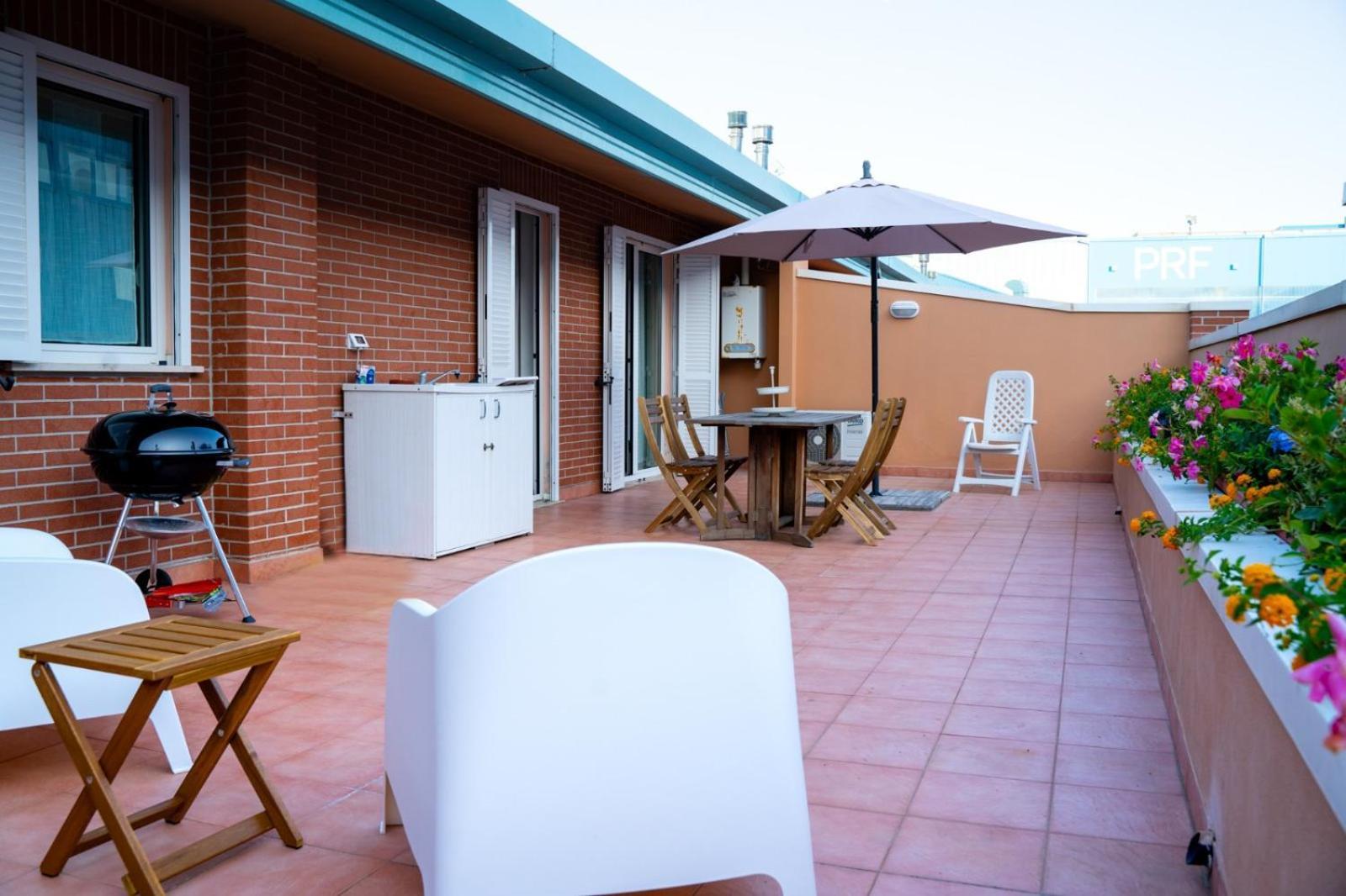 Tra Mare E Centro Citta! Apartment Livorno Exterior photo